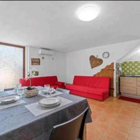 Casa Dani アパート ゴンネーザ